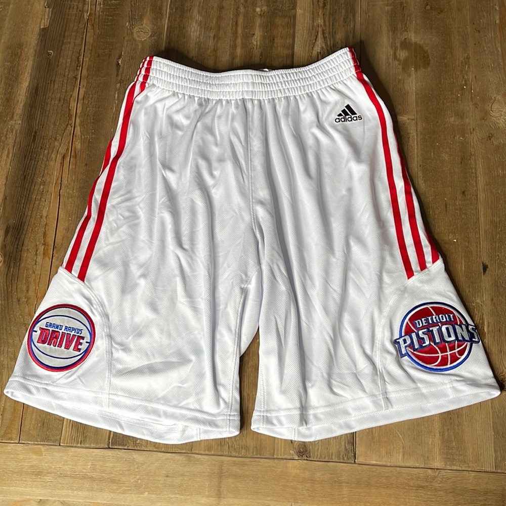 Adidas NBA Grand Rapids Detroit Pistons D-League G-League Team Issued Shorts
